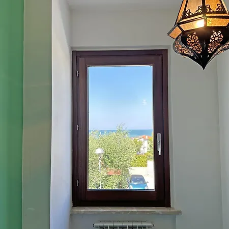 178 - Trilocale A A 200 Mt Dal Mare, Ben Arredato E Climatizzato - Inclusa مارشيللي